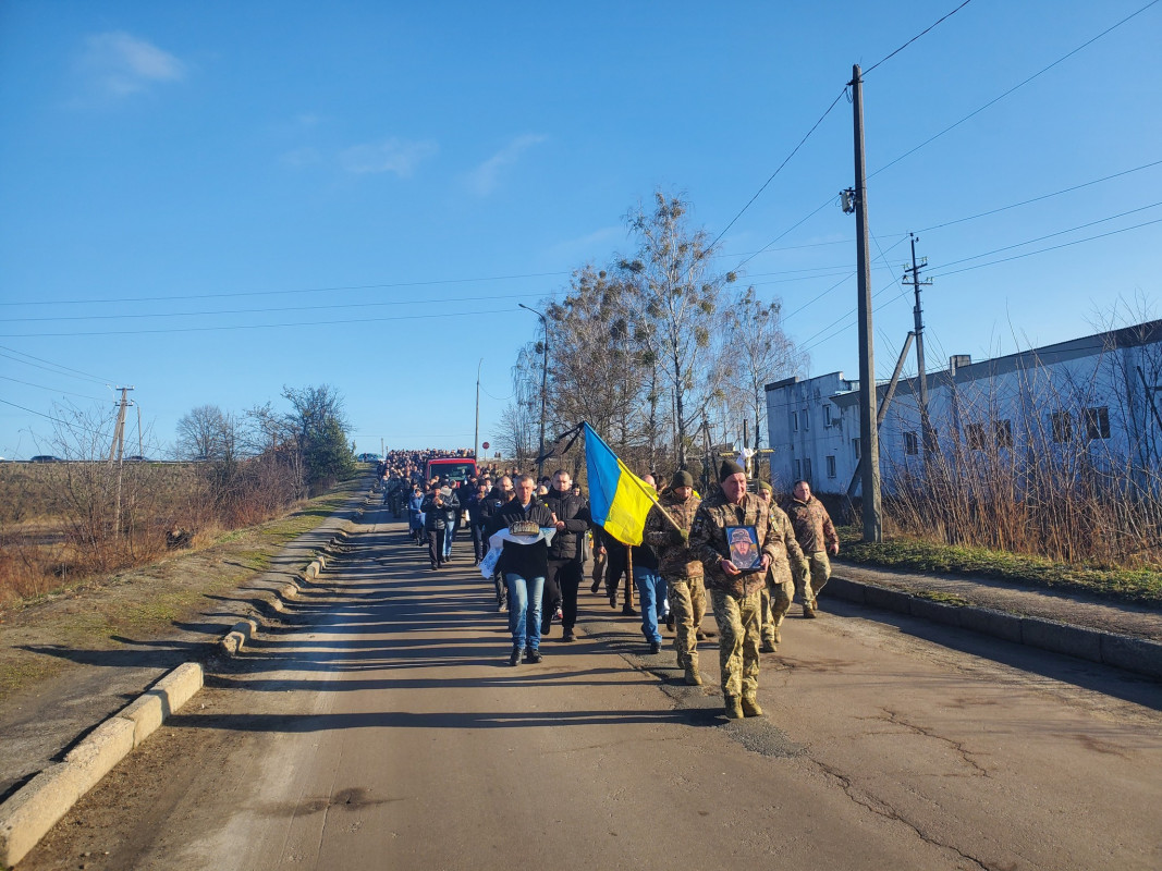 Не встиг створити сім'ю, не дожив до Перемоги: на Волині попрощалися з 25-річним Героєм Богданом Борисюком