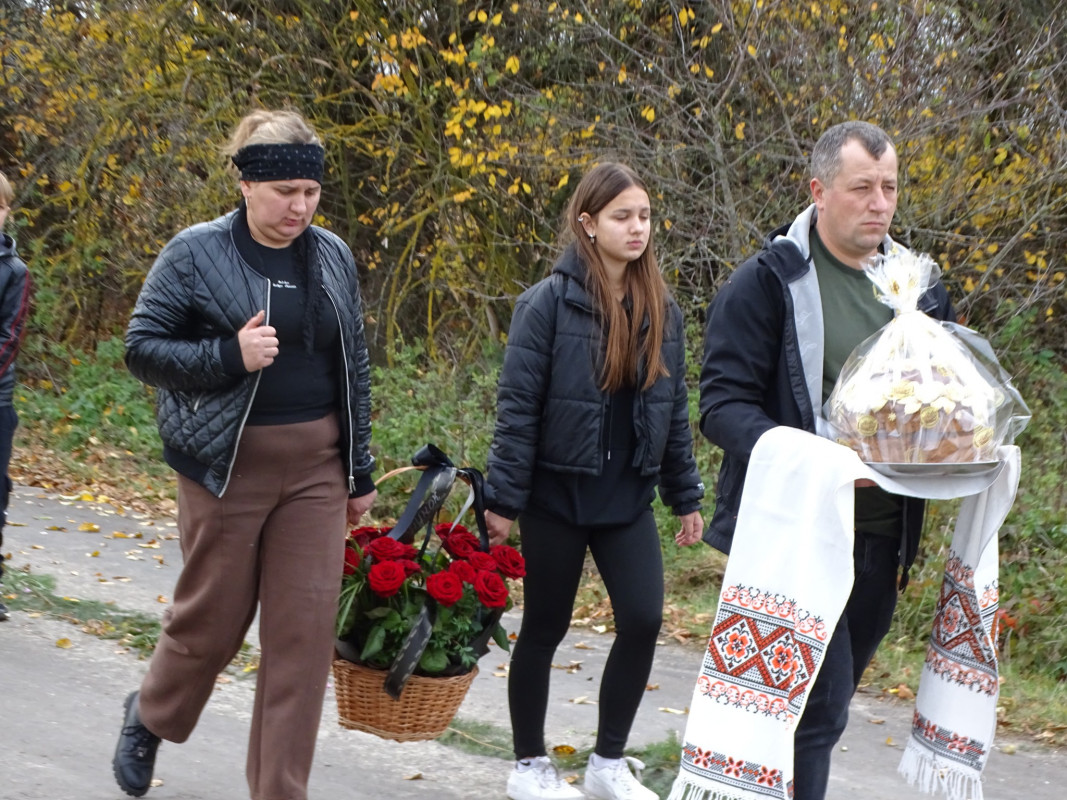 Загинув у бою у Покровському районі: на Волині провели в останню путь Героя Юрія Патія