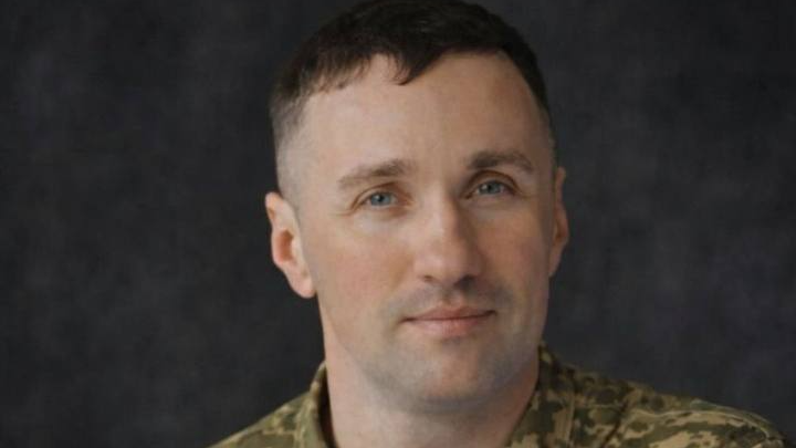 У Луцькому районі в останню земну дорогу провели воїна Валентина Гроголя