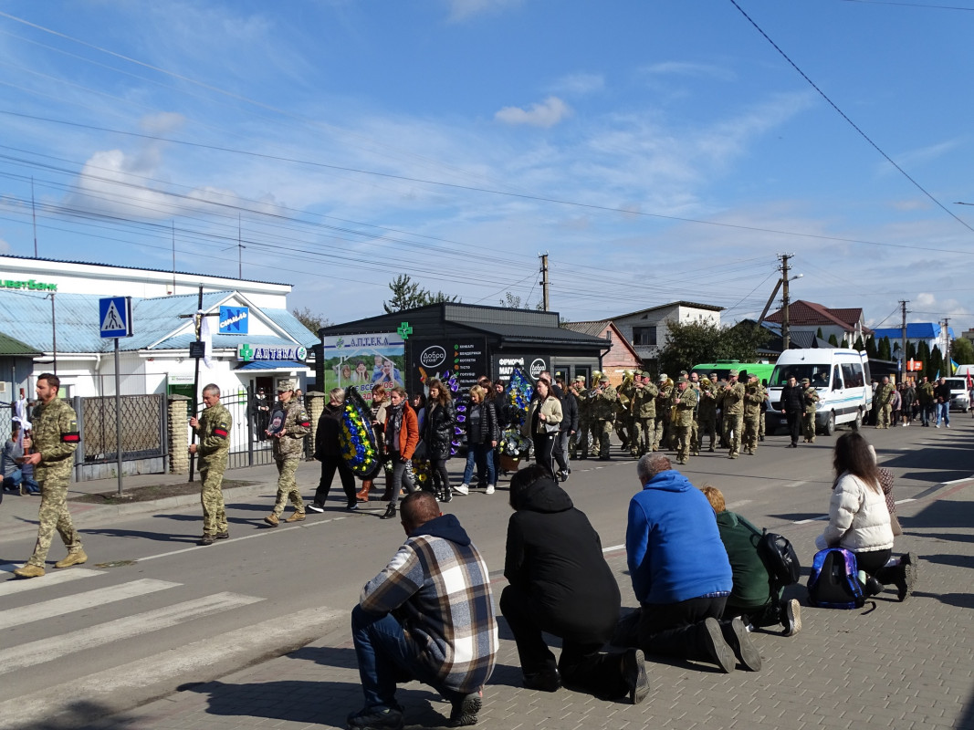 Загибель підтвердила ДНК-експертиза: на Волині попрощались з Героєм Михайлом Ткачуком