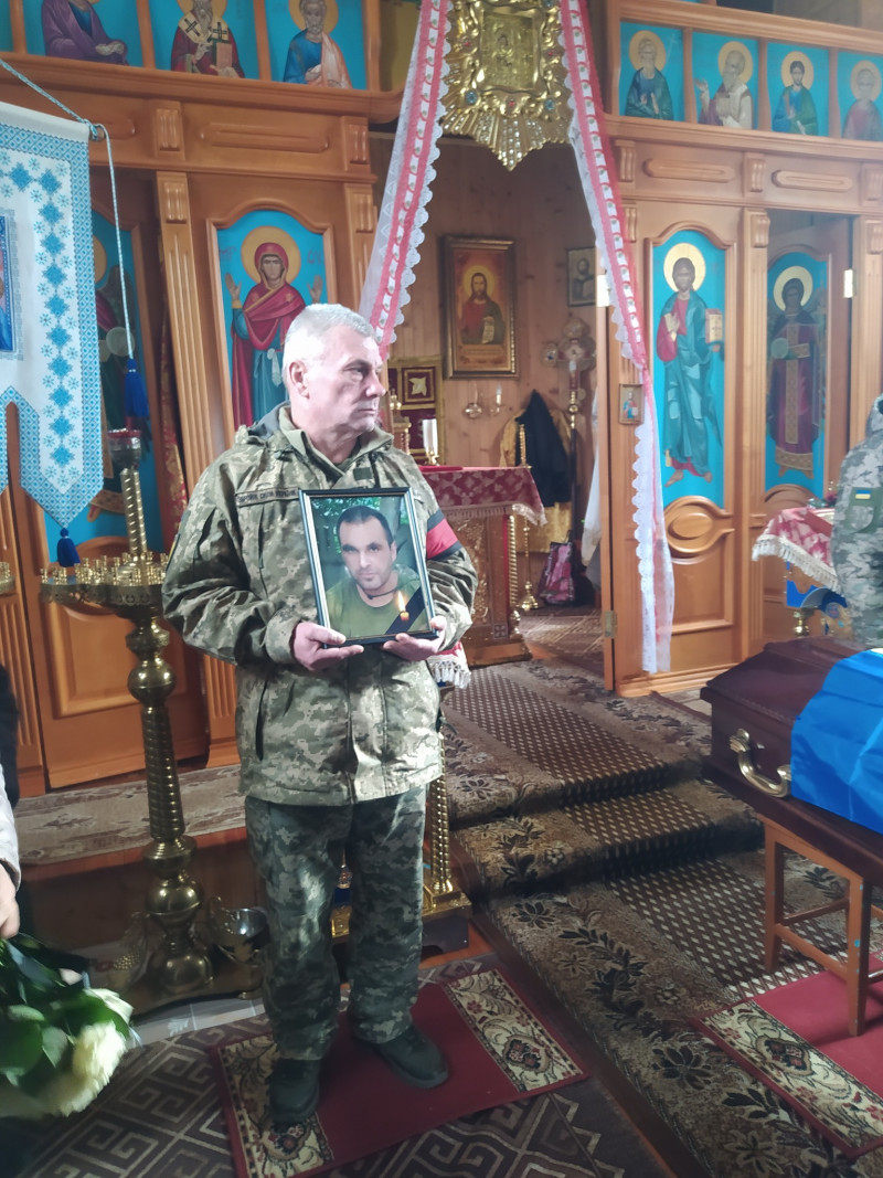 Понад рік рідні чекали звістки: на Волині поховали Героя Андрія Босюка