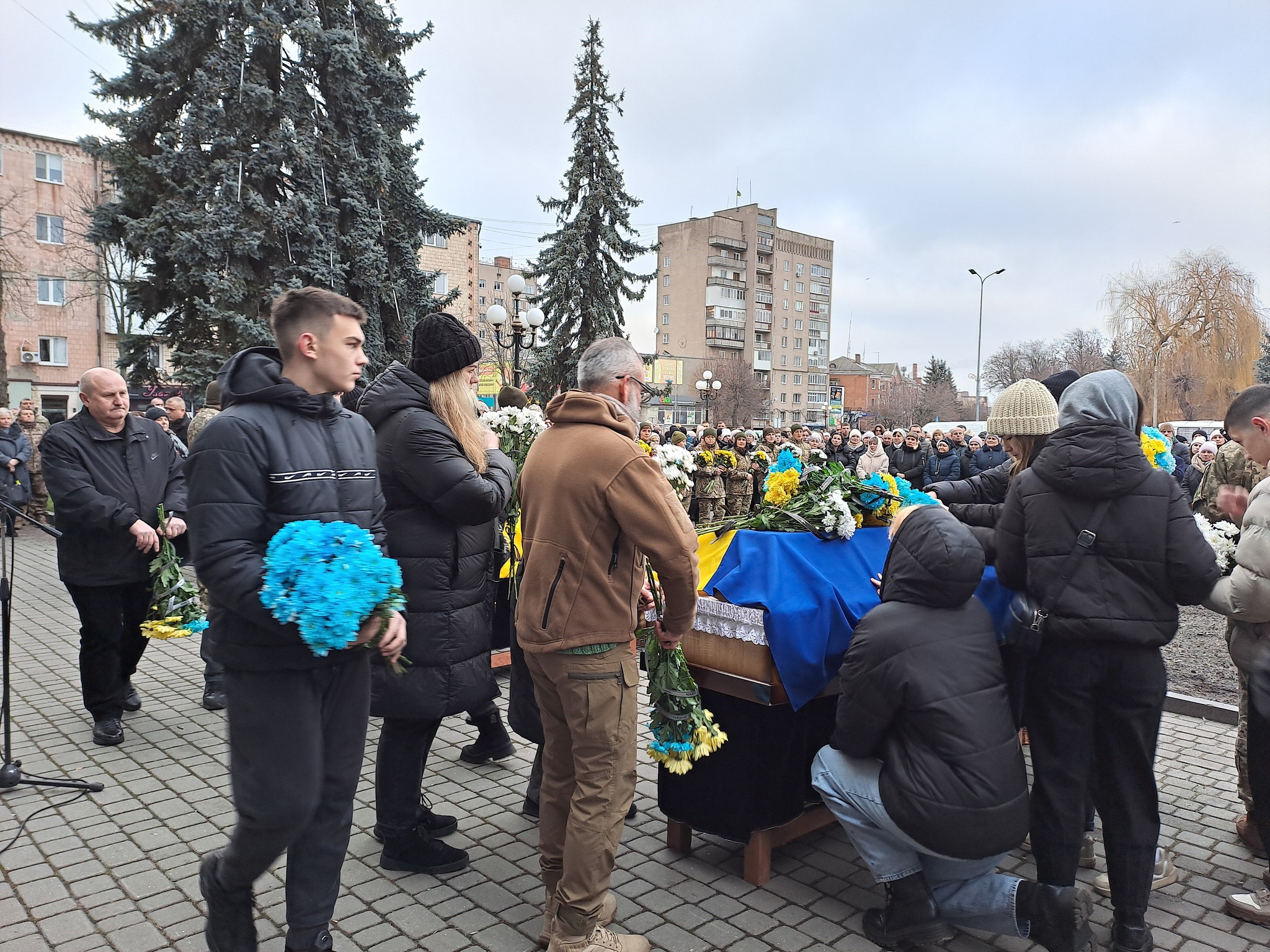 Загинули в один день на Харківщині: на Волині поховали двох Героїв - Миколу Бобра та Євгенія Кукола