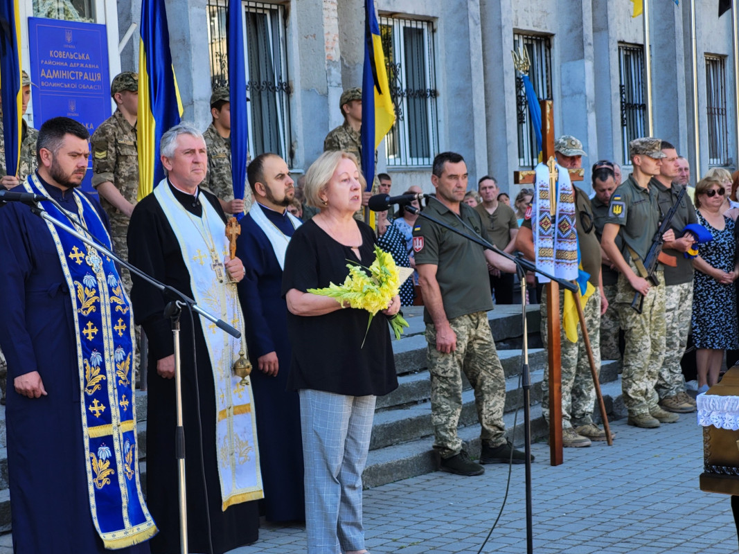 Йому було лише 35: на Волині попрощалися із загиблим Героєм Сергієм Скороходом