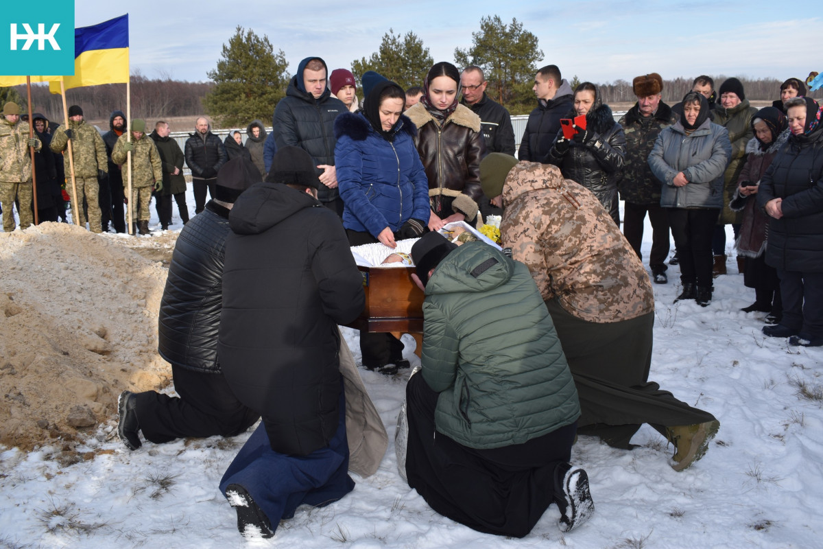 Загинув у Курській області: на Волині поховали Героя Валерія Солоху