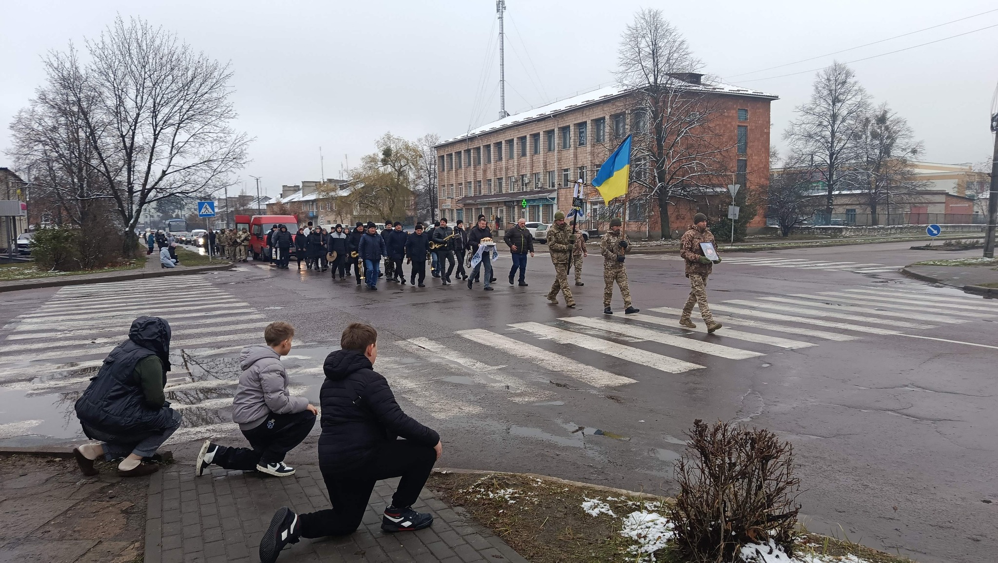 Трагічно загинув у ДТП: на Волині попрощалися із 32-річним захисником Едуардом Радчуком