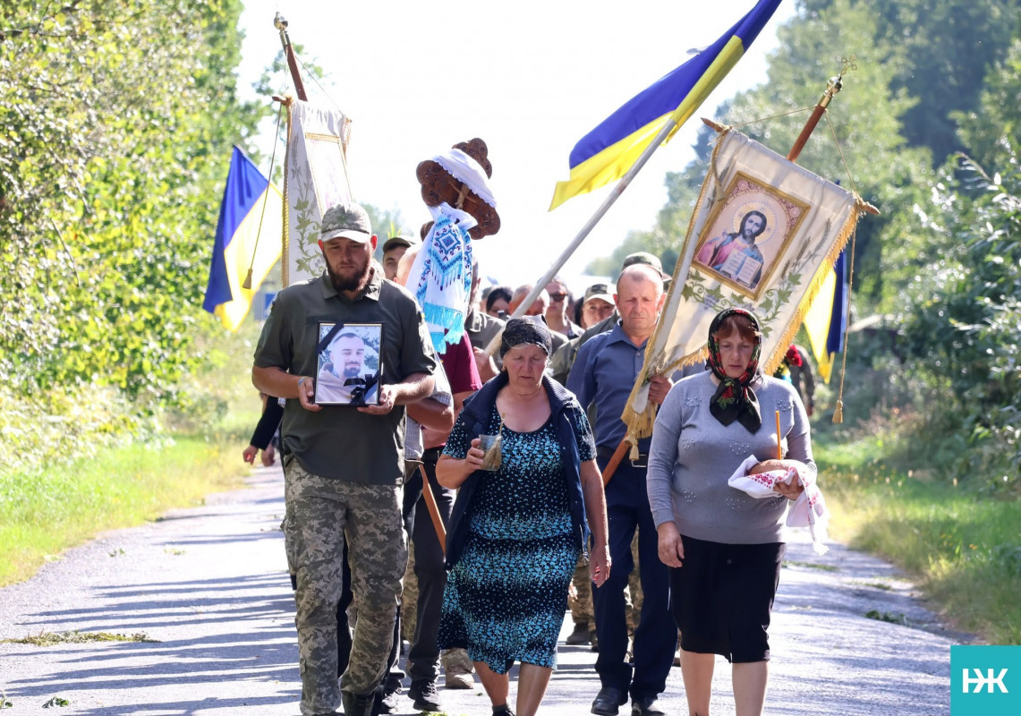Життя обірвала ДТП: на Волині попрощалися з молодим військовим Олександром Круковцем