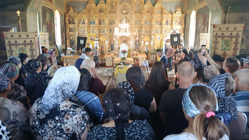 Залізничник, який став оператором БпЛА: на Волині попрощалися із Героєм Василем Мотрунчиком