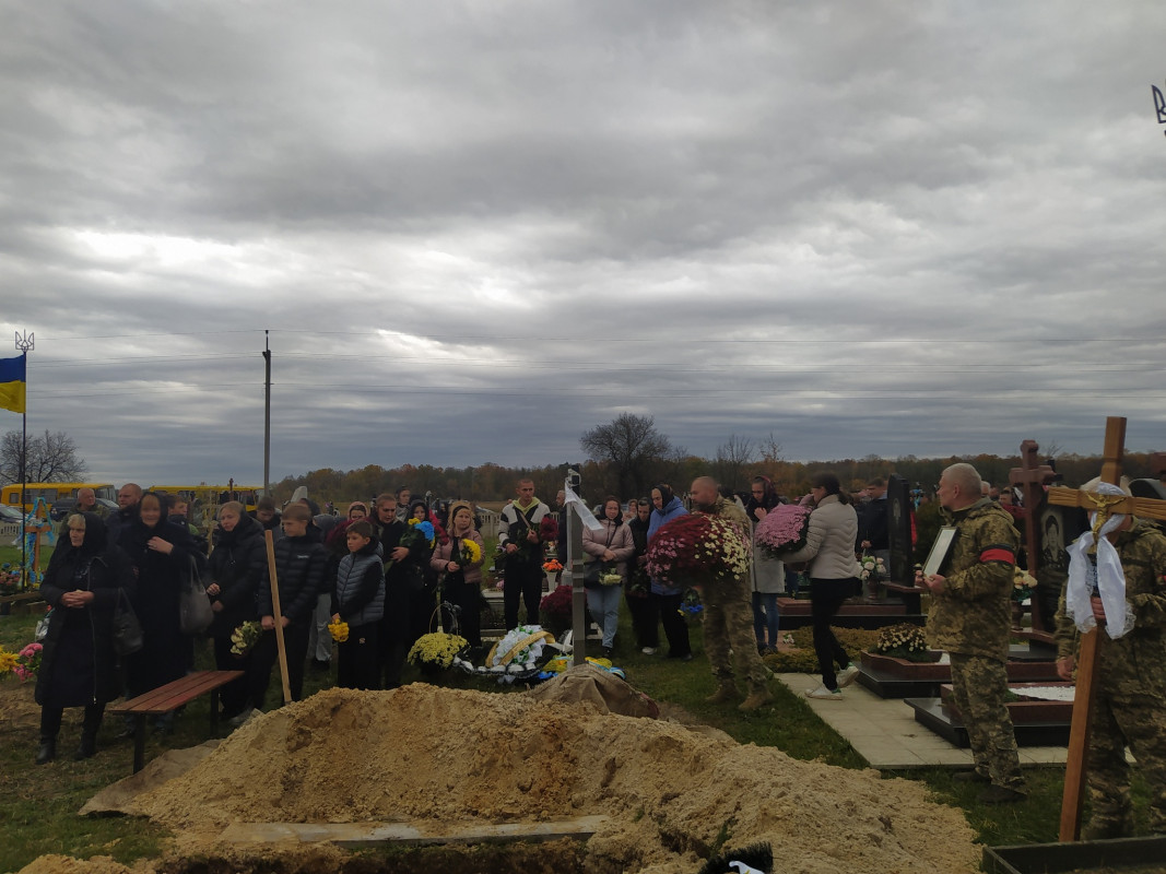 Понад рік рідні чекали звістки: на Волині поховали Героя Андрія Босюка