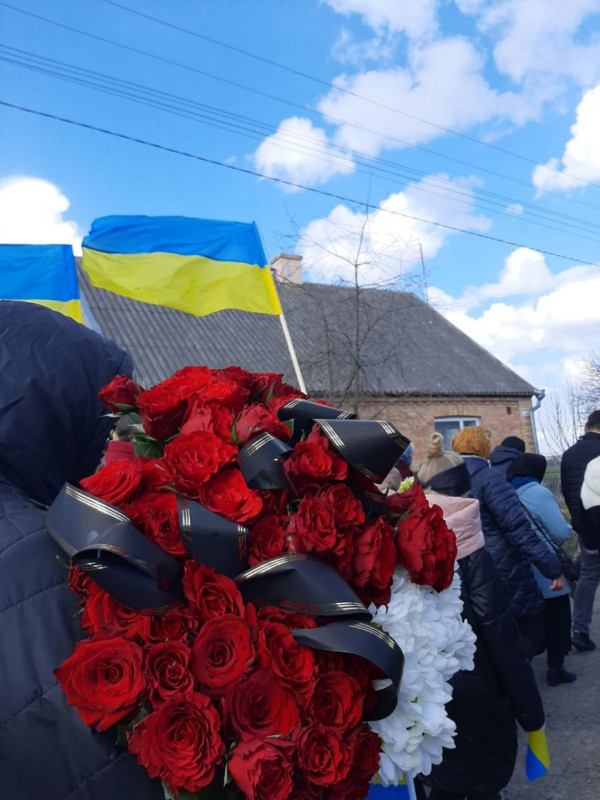 Загинув після ворожого обстрілу на Київщині: На Волині попрощалися із Героєм Василем Кальчуком