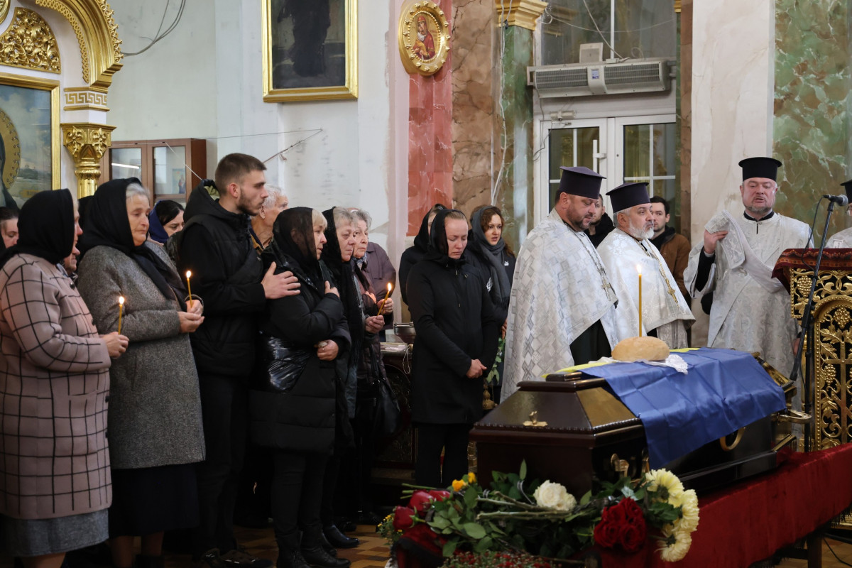 Навіки в строю: у Луцьку попрощалися з Героями Леонідом Бондаруком та Миколою Яцюком