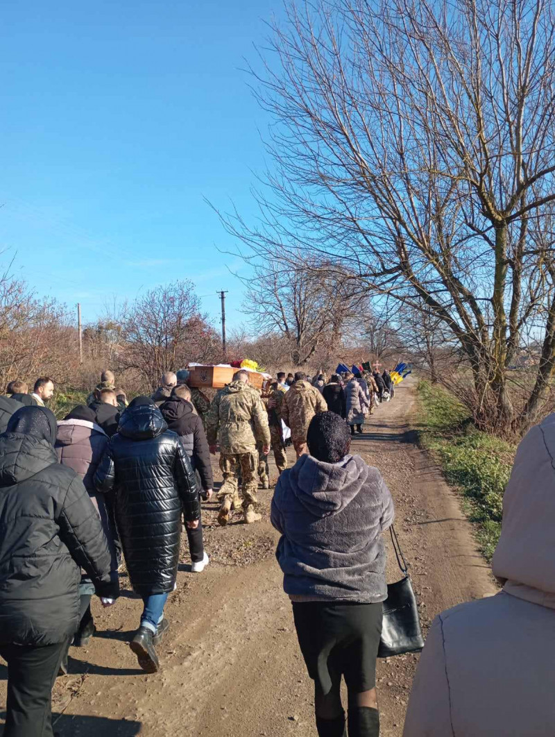 Важке поранення забрало життя: на Волині все село зійшлося провести в останню дорогу Героя Юрія Годлевського