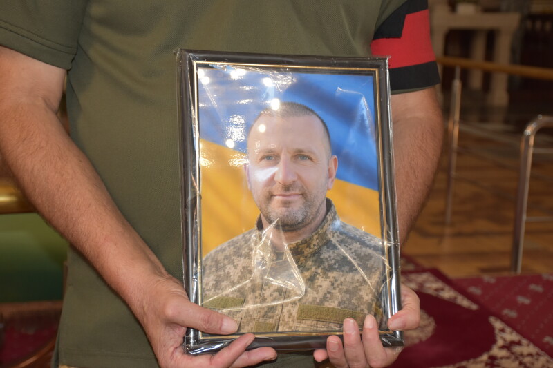 Загинув поблизу Краматарська: у Луцьку попрощалися із Героєм Володимиром Чернишем