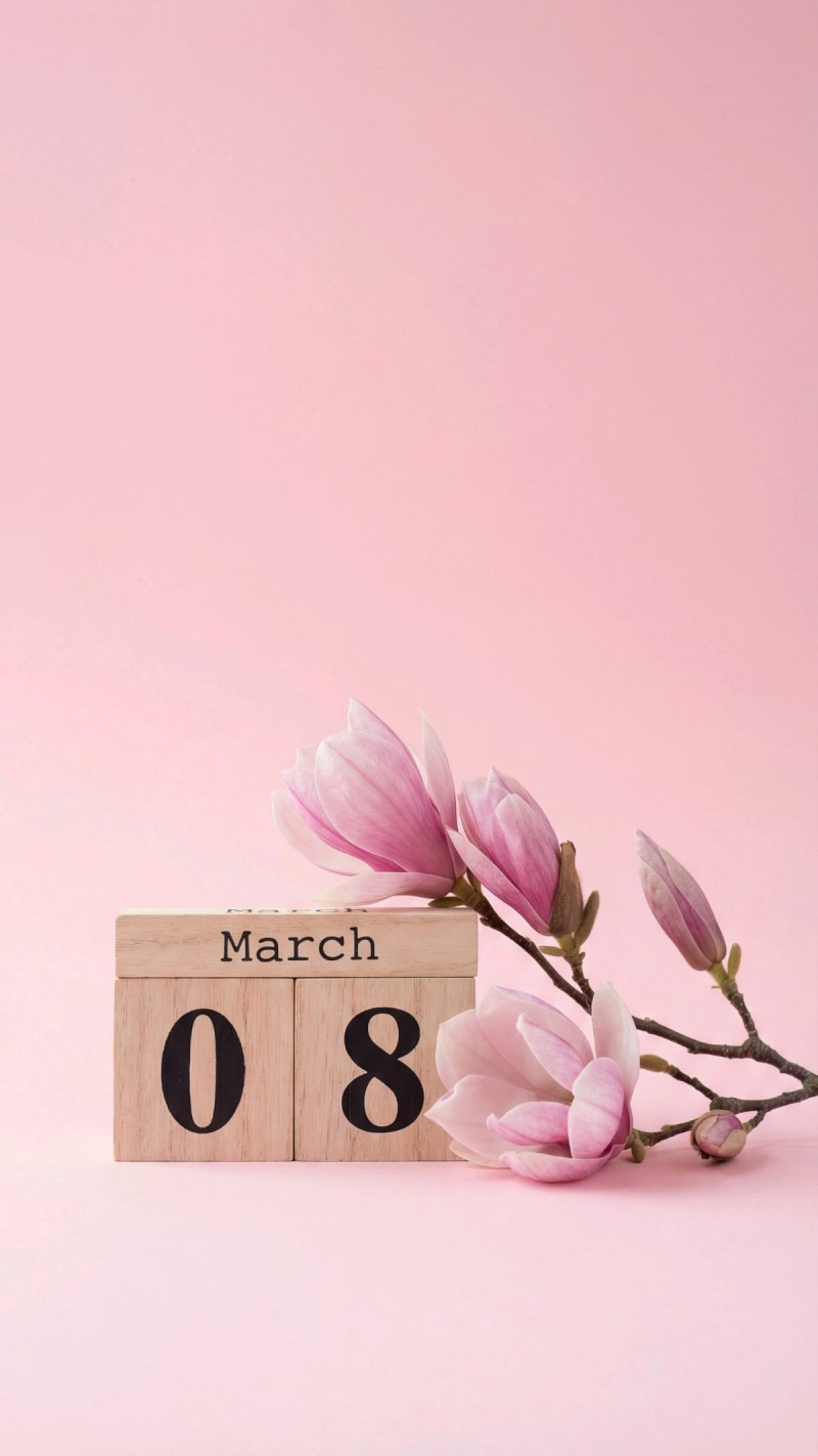 З 8 Березня 2026: небанальні привітання у картинках, в прозі та віршах до Міжнародного жіночого дня