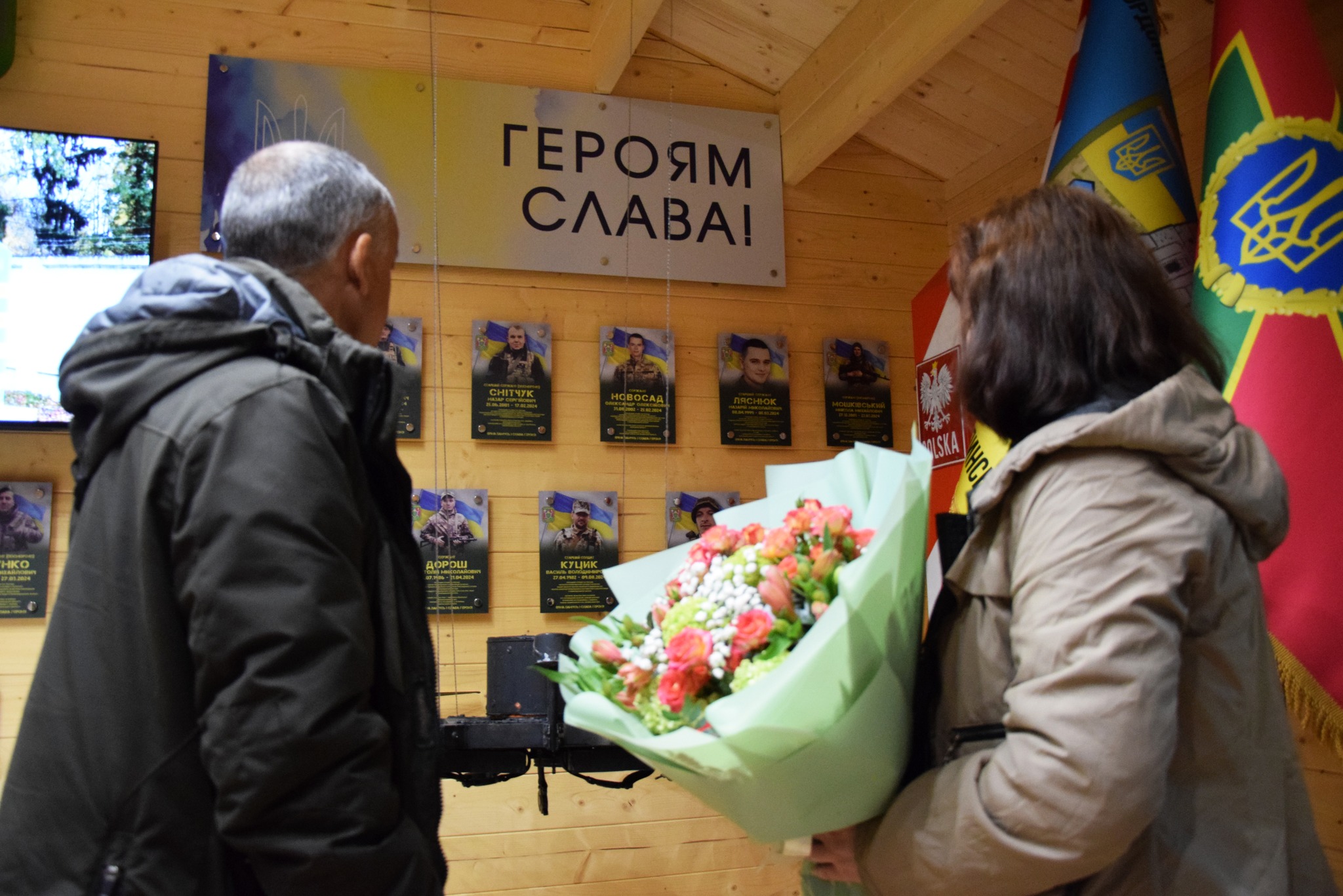 Погони загиблого прикордонника з Волині Олександра Новосада вручили його батькам
