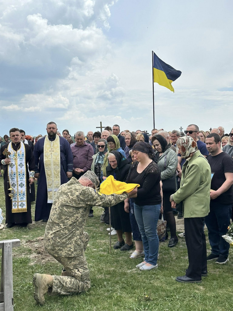 На Волині провели в останню путь захисника Андрія Трохимчука
