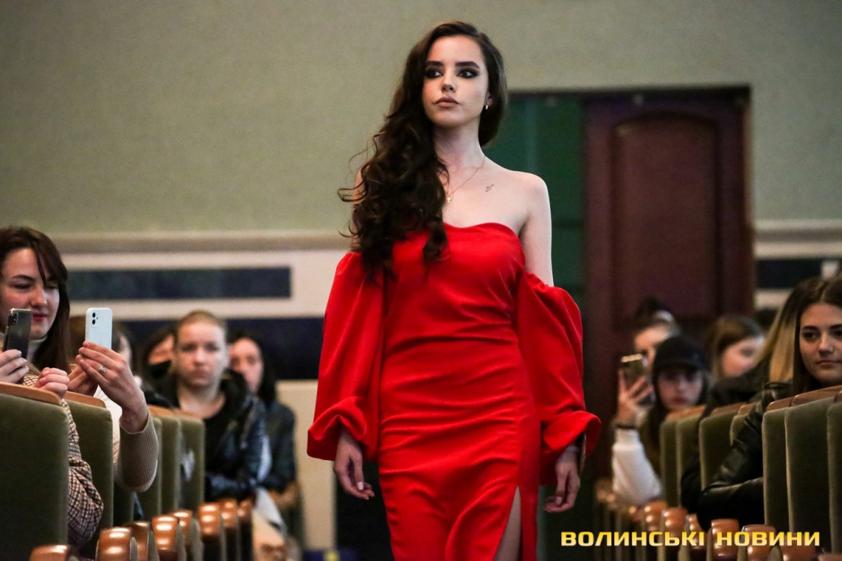 «Міс університет – 2023»: у Луцьку обрали найкрасивішу студентку ВНУ