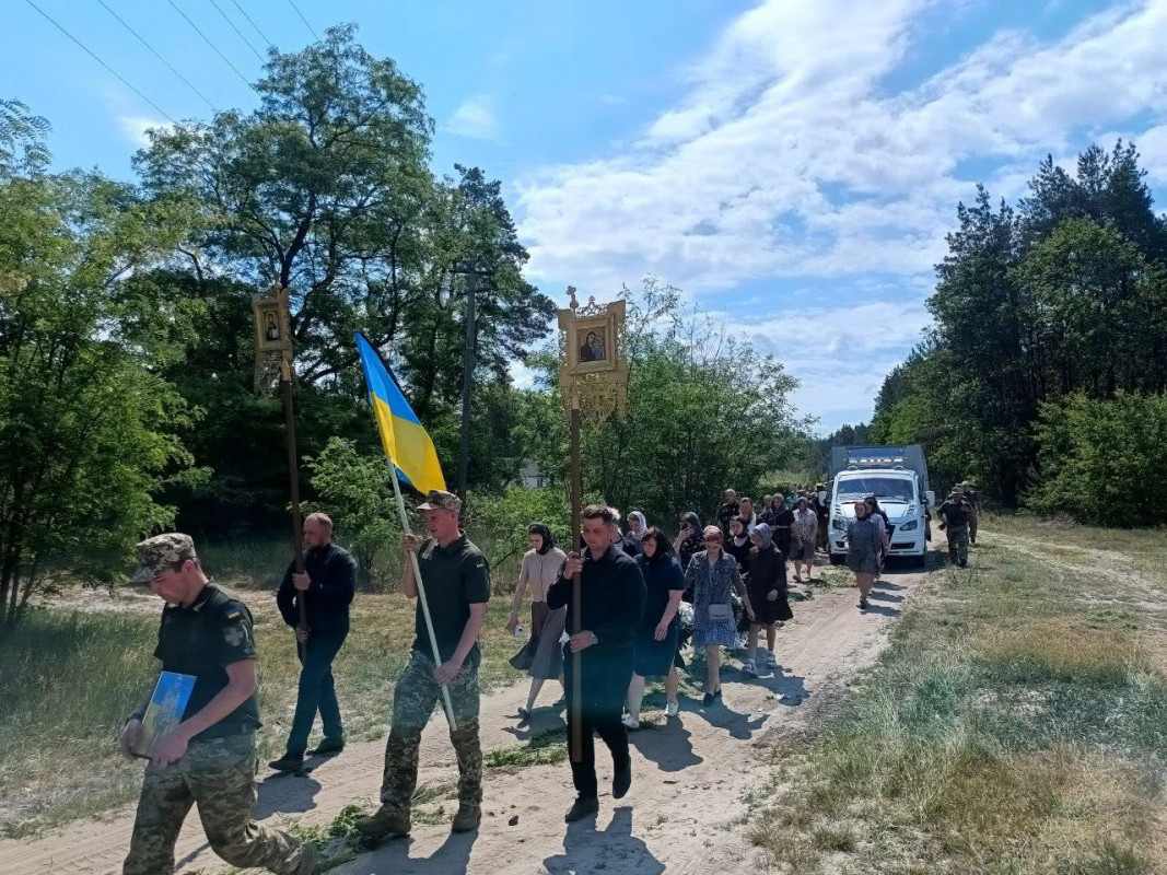 Загинув внаслідок удару FPV-дрона: на Волині попрощалися із Героєм Василем Кавасом