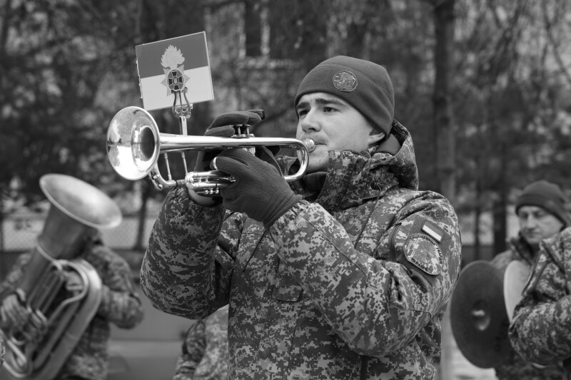 Волиняни попрощалися із загиблим військовим Миколою Гліною