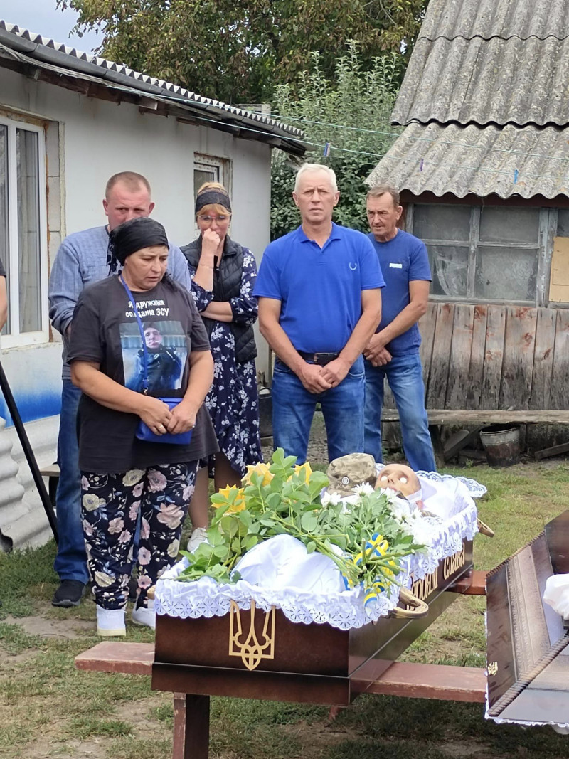 Помер у лікарні від важкої хвороби: на Волині попрощалися з Героєм Ігорем Дубчуком