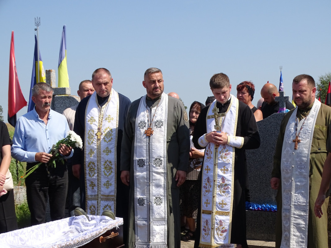 Лікарі боролися за його життя, але серце зупинилося: на Волині поховали 35-річного Сергія Омелянчука