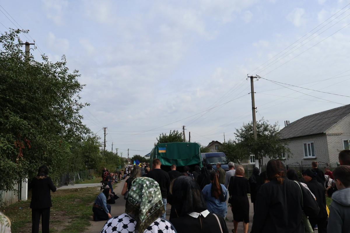 На Волині в останню путь провели військовослужбовця Леоніда Фищука