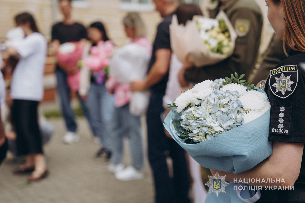Вдруге став батьком: у родині волинського поліцейського-добровольця народився син