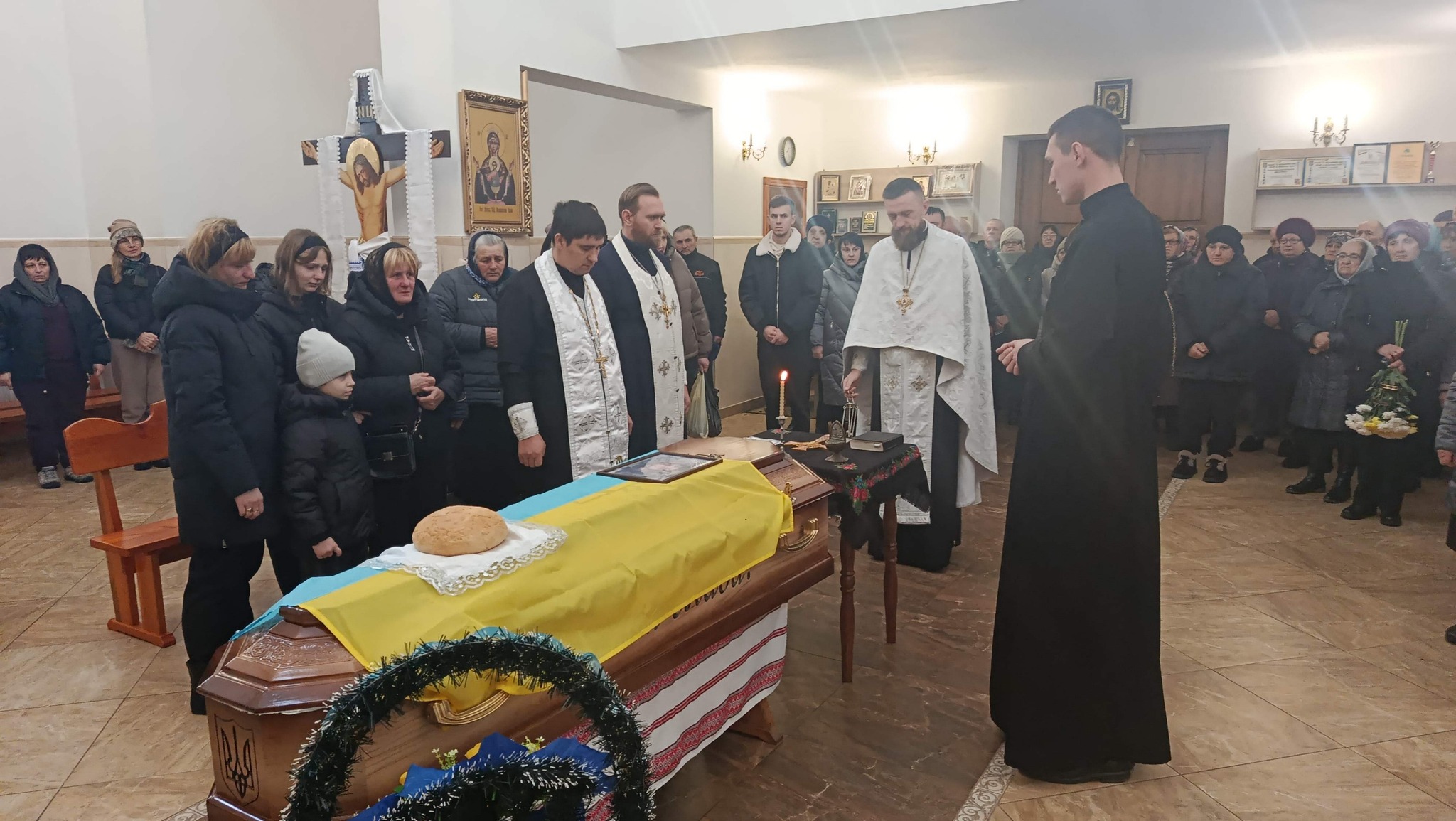 Трагічно загинув у ДТП: на Волині попрощалися із 32-річним захисником Едуардом Радчуком