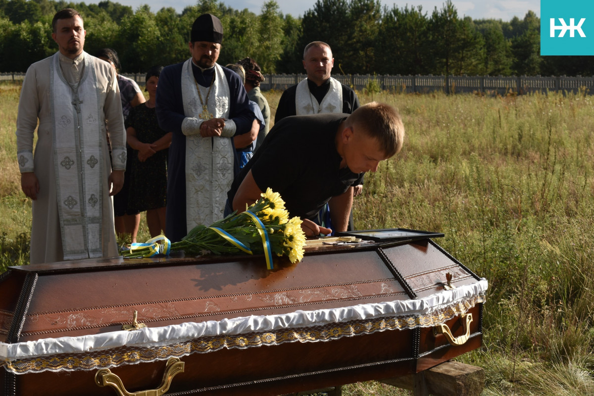 Волиняни провели в останню дорогу загиблого Героя з Волині Василя Маковського