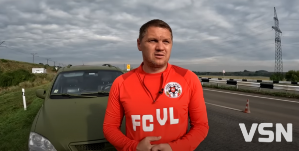 Екс-капітан «Динамо», волинянин Тарас Михалик, гонить автівки на передову