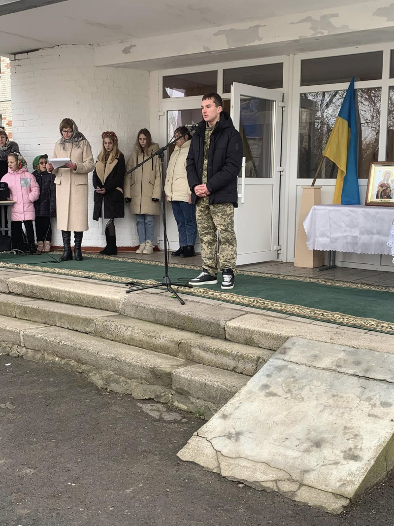 Важке поранення забрало молоде життя: на Волині відкрили меморіальну дошку Герою