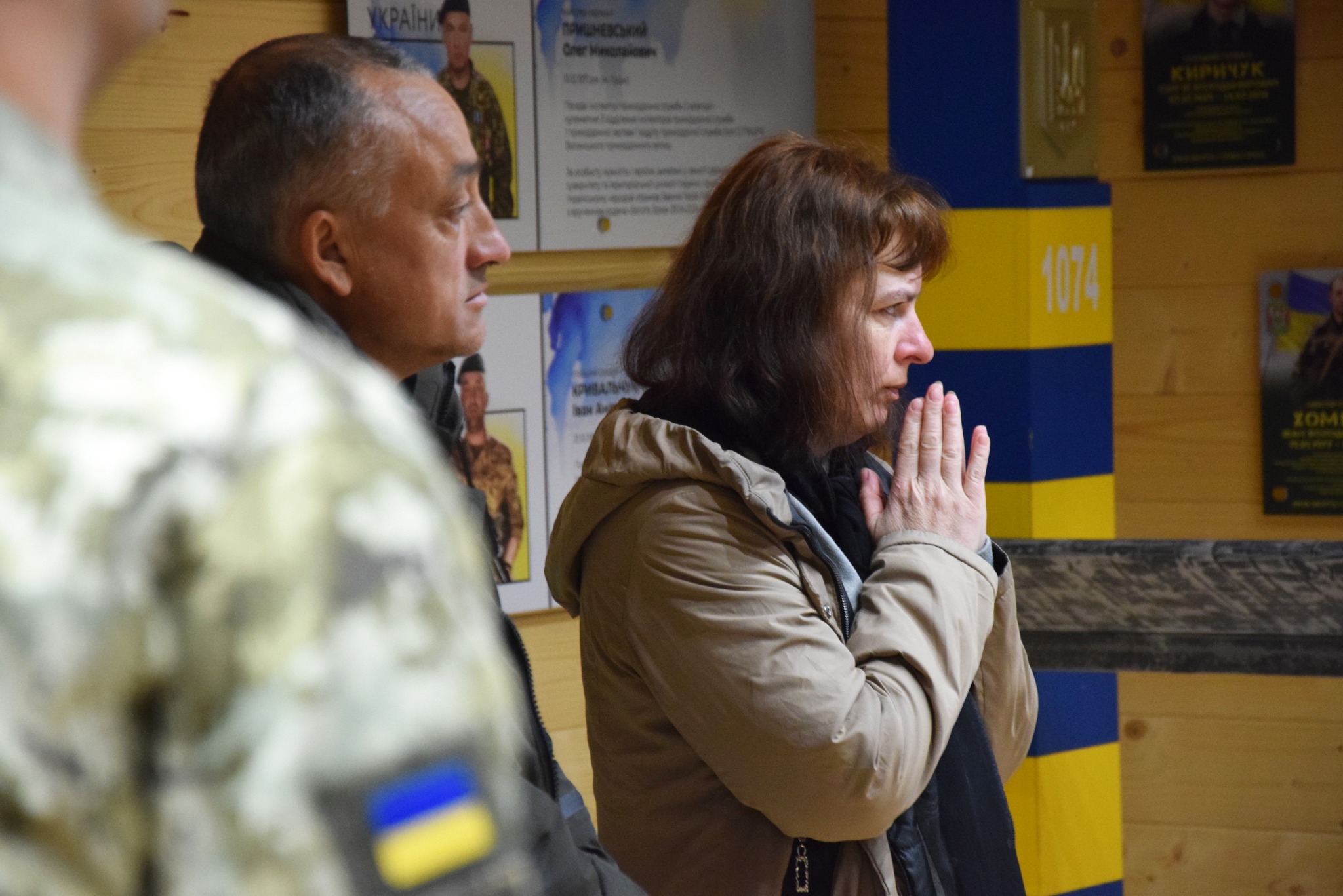 Погони загиблого прикордонника з Волині Олександра Новосада вручили його батькам