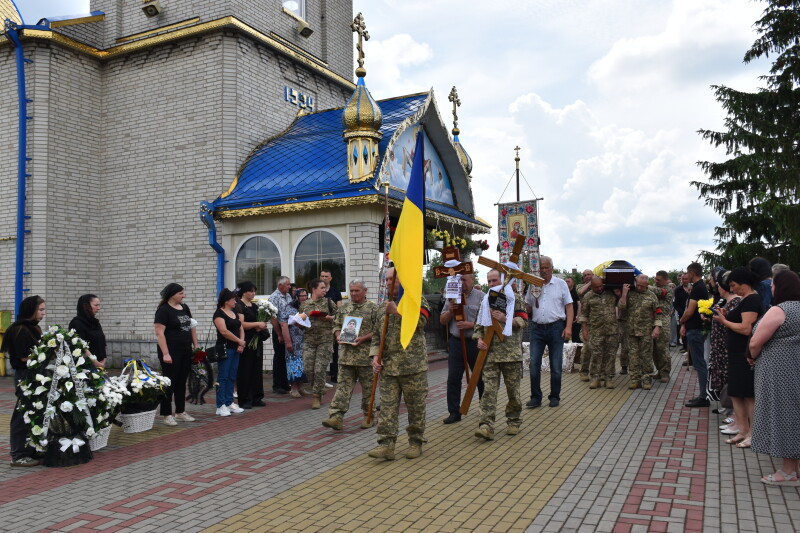 На Волині поховали Героя Олександра Шишка, який загинув 11 місяців тому
