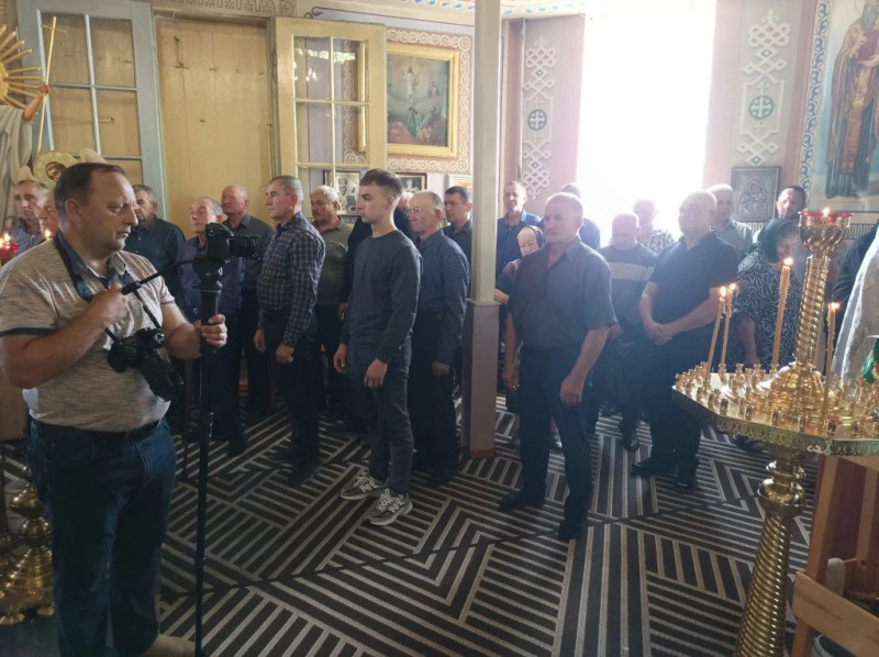 Понад рік вважався зниклим безвісти: на Волині поховали 26-річного Героя Івана Шворака