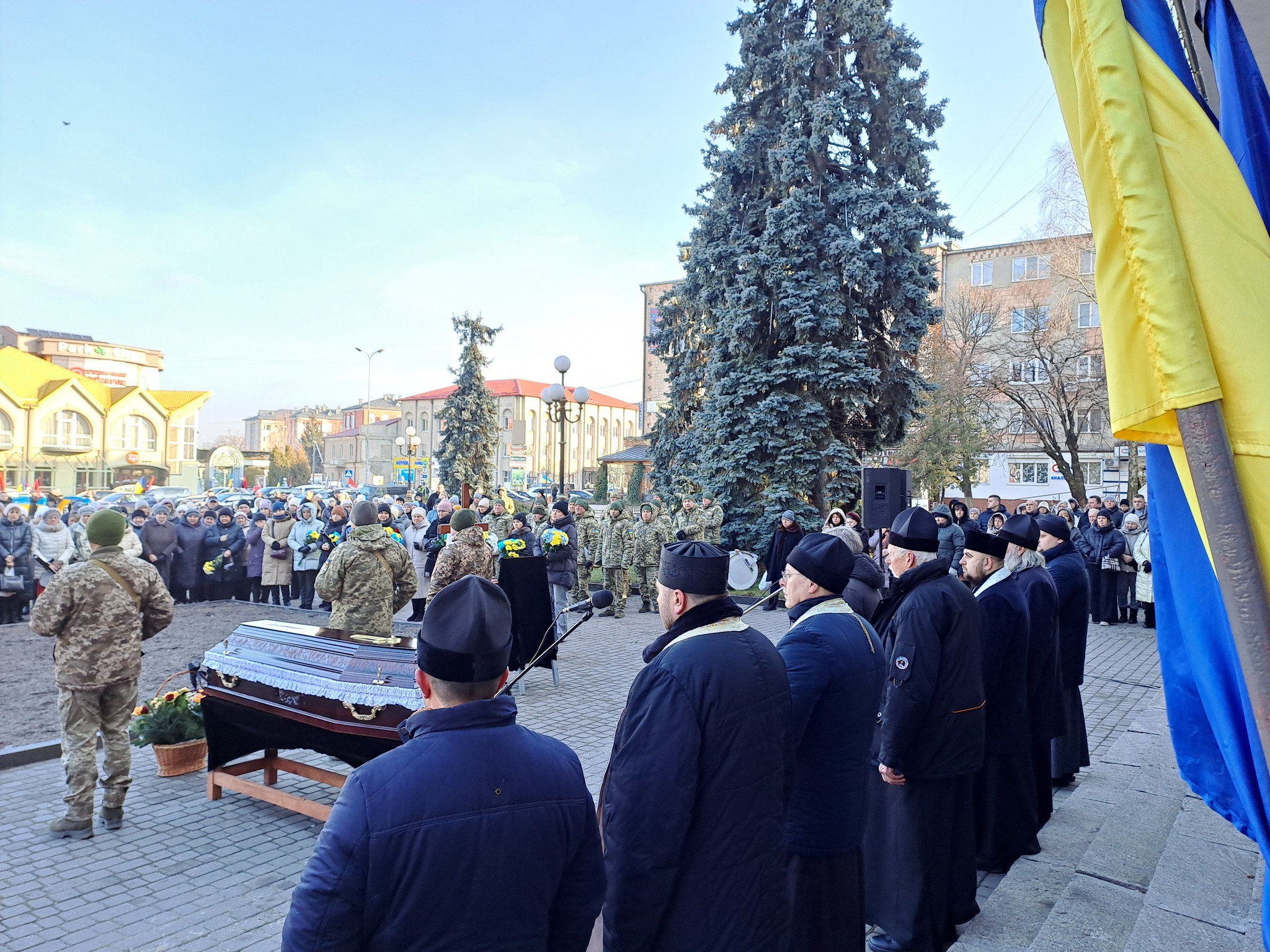 Народився в Росії, але життя віддав за Україну: на Волині попрощалися з Героєм Олексієм Крижановським