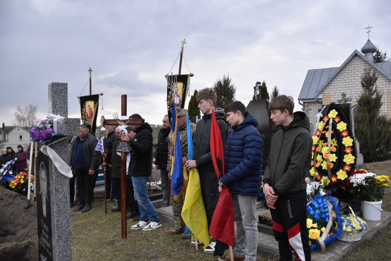 Загибель підтвердила ДНК-експертиза: на Волині після року невідомості попрощалися з Героєм Михайлом Шевчуком