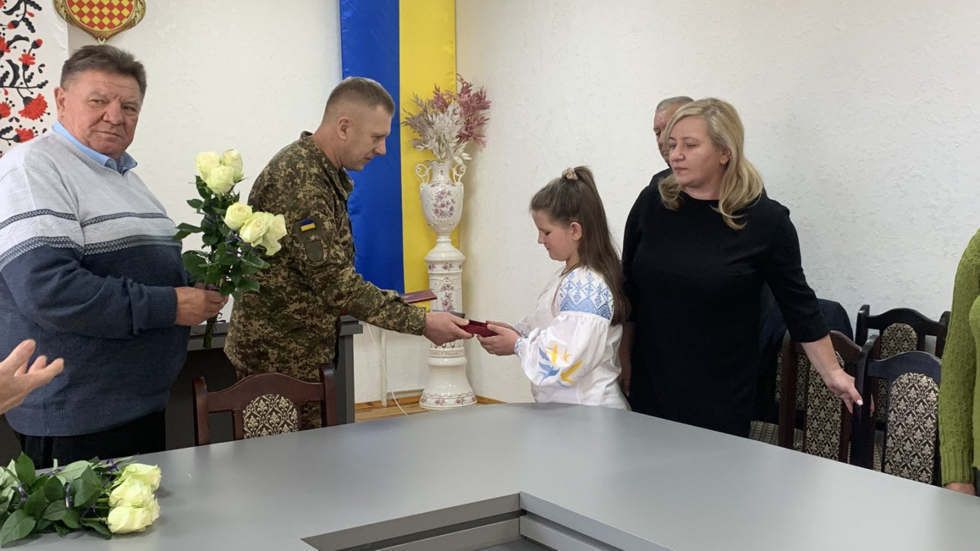 Загинули за Україну: на Волині дітям полеглих Героїв вручили посмертні нагороди