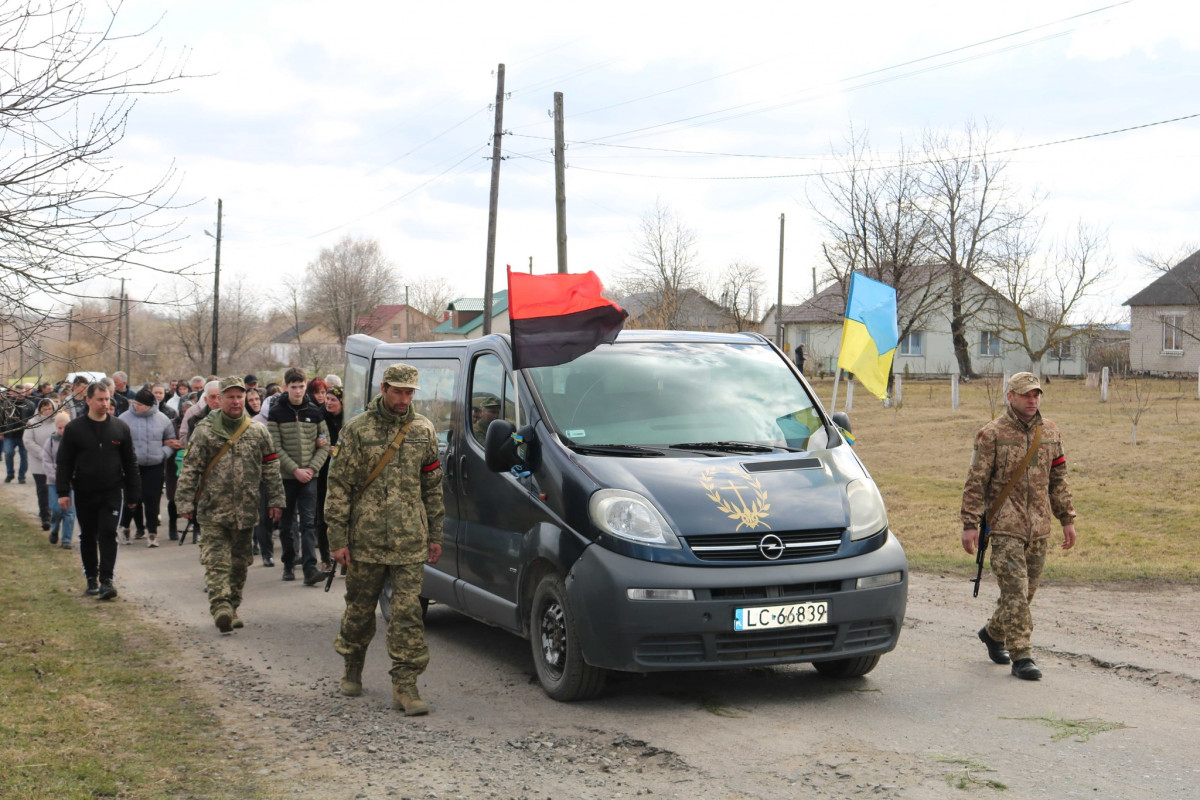 Навіки 45: на Волині попрощалися із військовослужбовцем Василем Скорупським