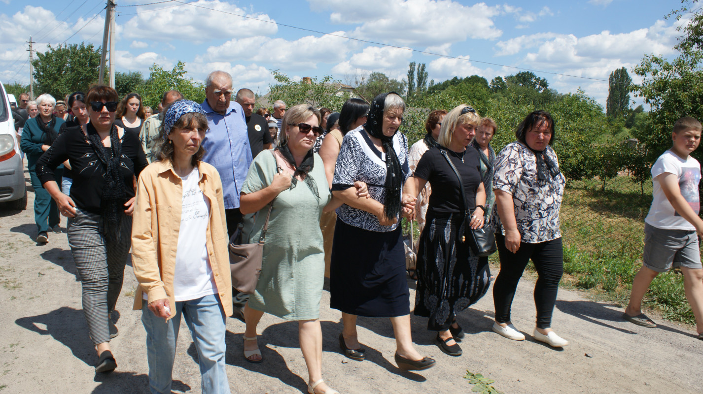 «За його голову окупанти обіцяли винагороду»: на Волині попрощалися з легендарним розвідником Віктором Зенцом
