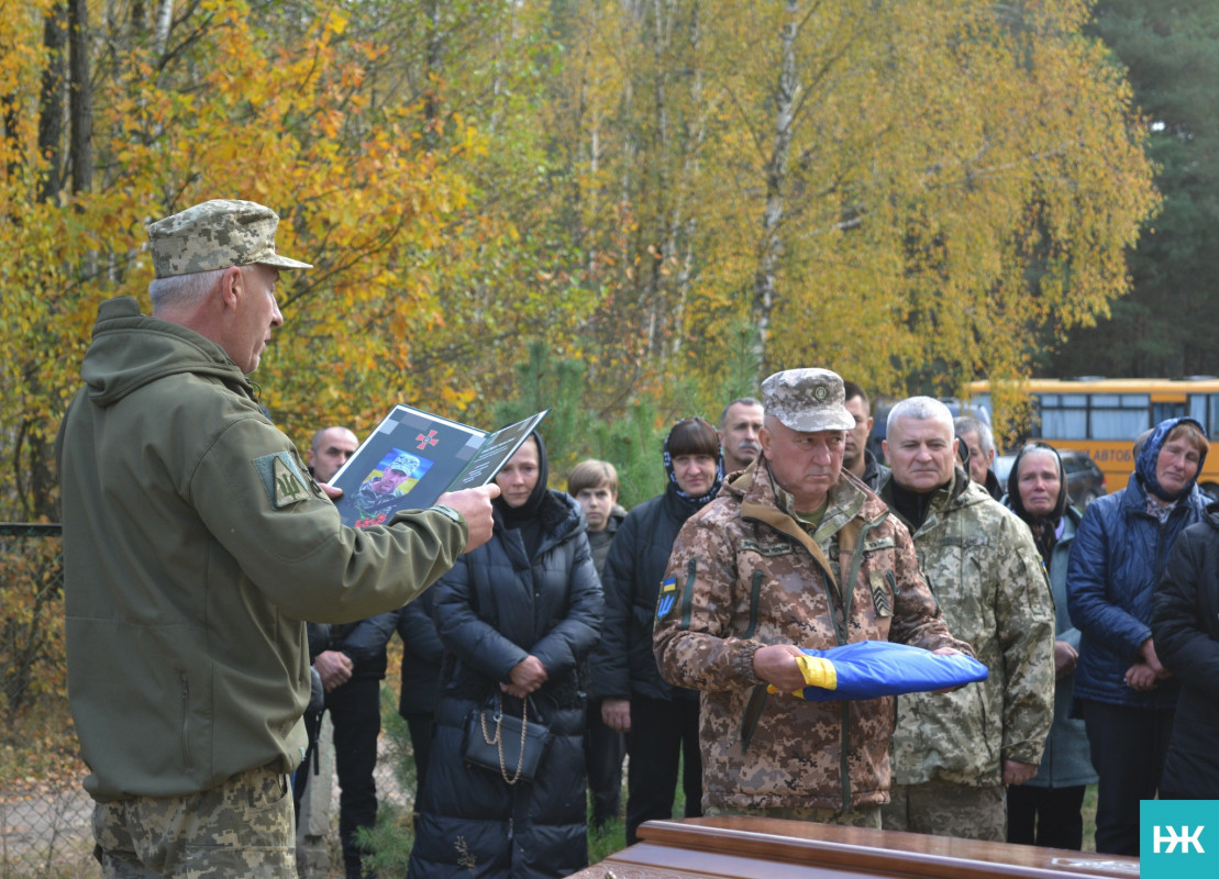 З перших днів вторгнення боронив Україну: на Волині попрощались з кавалером орденів «За мужність» Василем Петриком