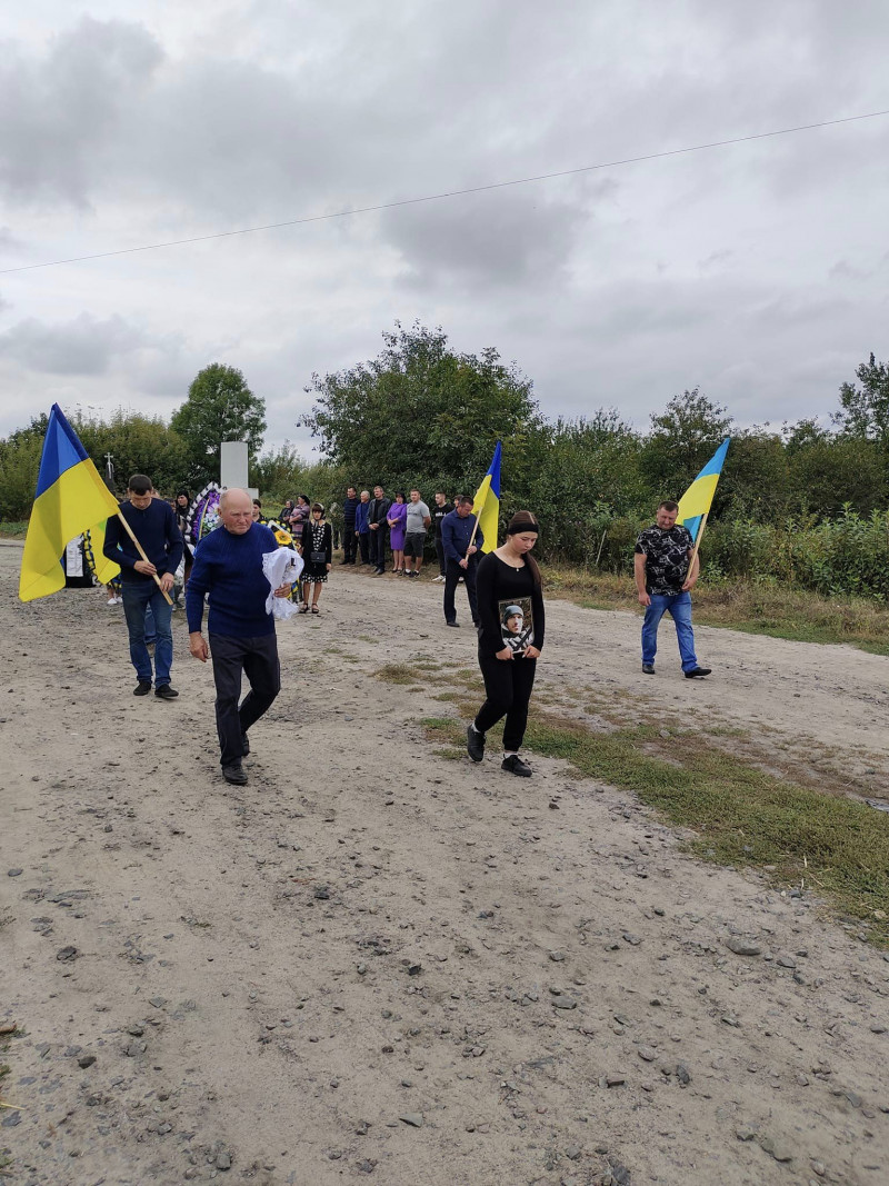 Помер у лікарні від важкої хвороби: на Волині попрощалися з Героєм Ігорем Дубчуком