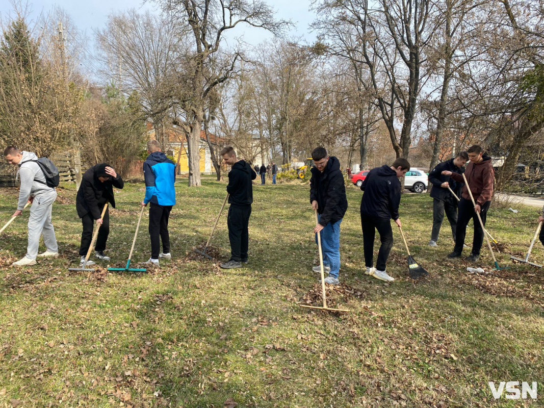 У Володимирі триває загальноміська толока