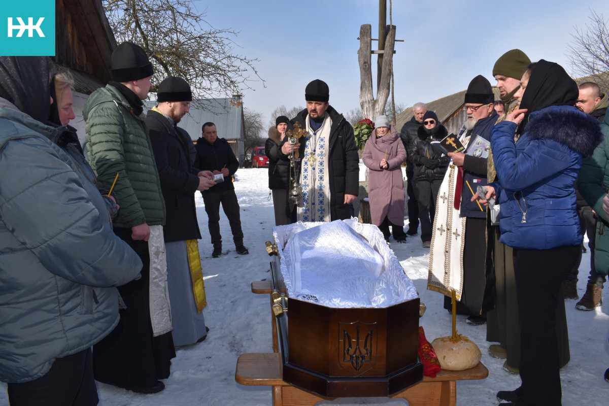 Загинув у Курській області: на Волині поховали Героя Валерія Солоху