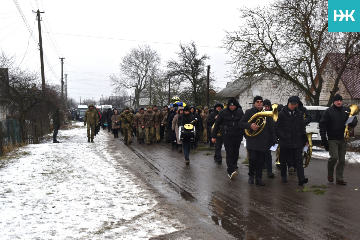 Серце воїна не витримало побаченого й пережитого: на Волині поховали Героя Олександра Куринчука