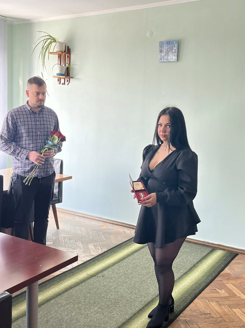З війни чекали молода дружина та двоє дітей: 22-річного Героя з Волині посмертно нагородили орденом