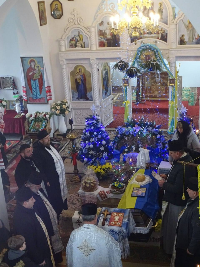 Йому назавжди 24: на Волині попрощалися з Героєм Богданом Ігнатюком