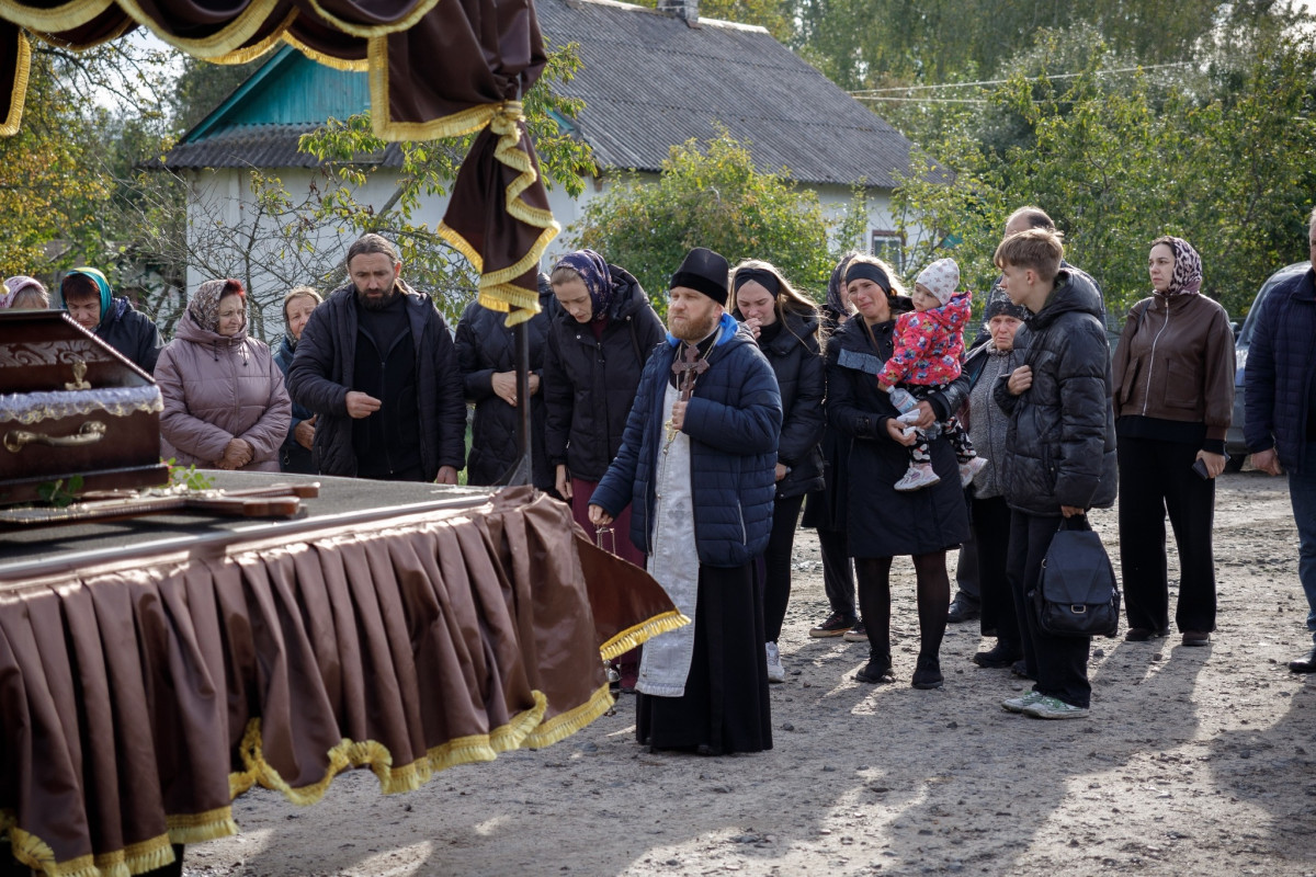 Загинув в бою за Україну: на Волині попрощалися з Героєм Олександром Синяговським