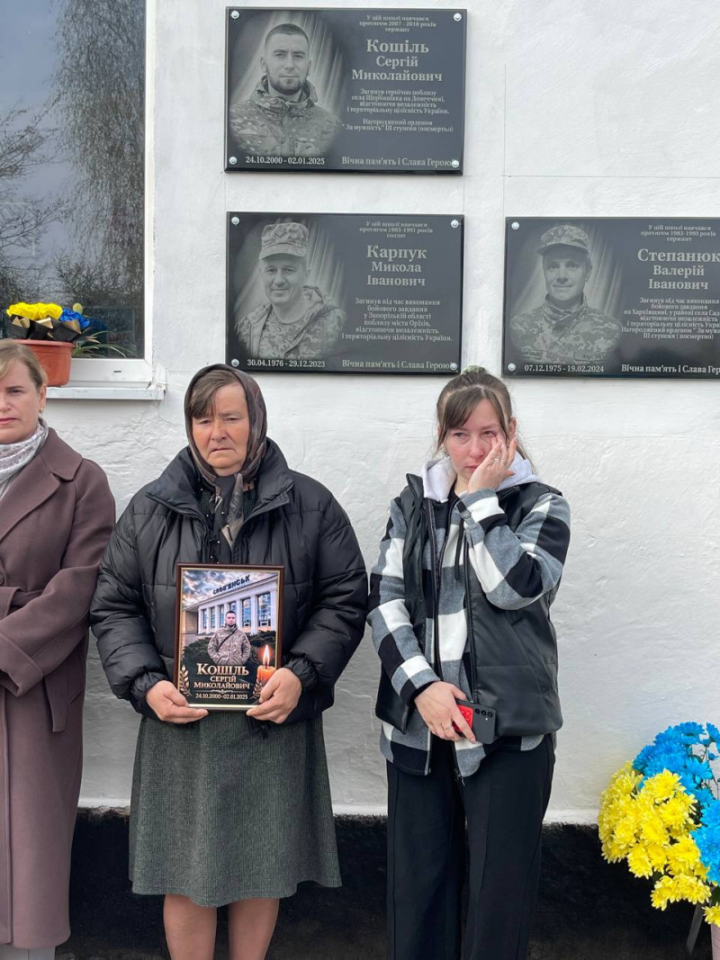 У громаді на Волині відкрили меморіальні дошки загиблим Героям