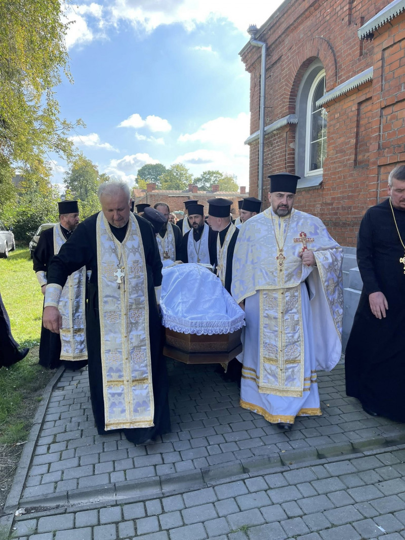 Волиняни провели в останню дорогу настоятеля Свято-Юріївського собору протоієрея Євгена Шевчука