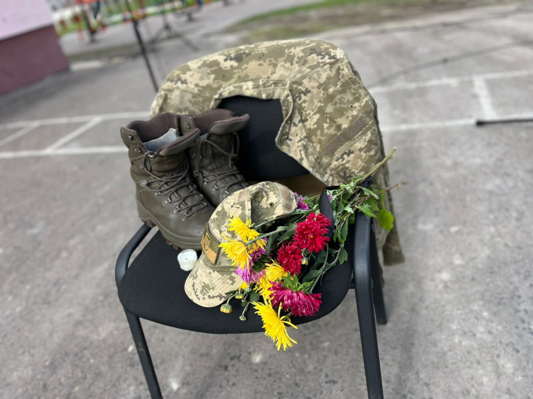 У громаді на Волині відкрили меморіальну дошку Герою Олександру Коцурі
