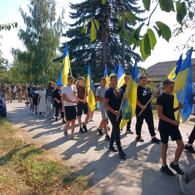 Загинув, захищаючи Торецьк: на Волині в останню путь провели ще одного Захисника – Івана Баришева